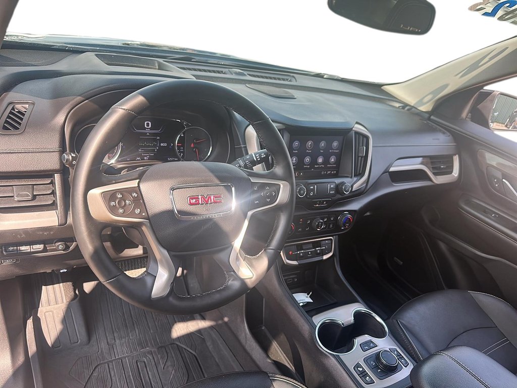 2023 GMC Terrain Denali AWD in Stratford, Ontario - 9 - w1024h768px