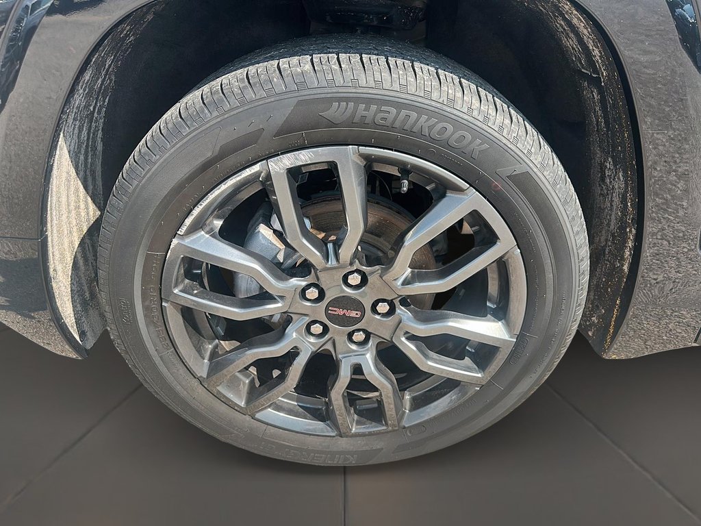 2023 GMC Terrain Denali AWD in Stratford, Ontario - 7 - w1024h768px