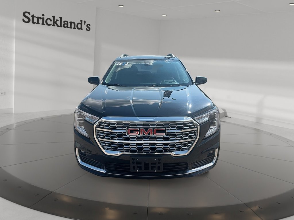 2023 GMC Terrain Denali AWD in Stratford, Ontario - 2 - w1024h768px