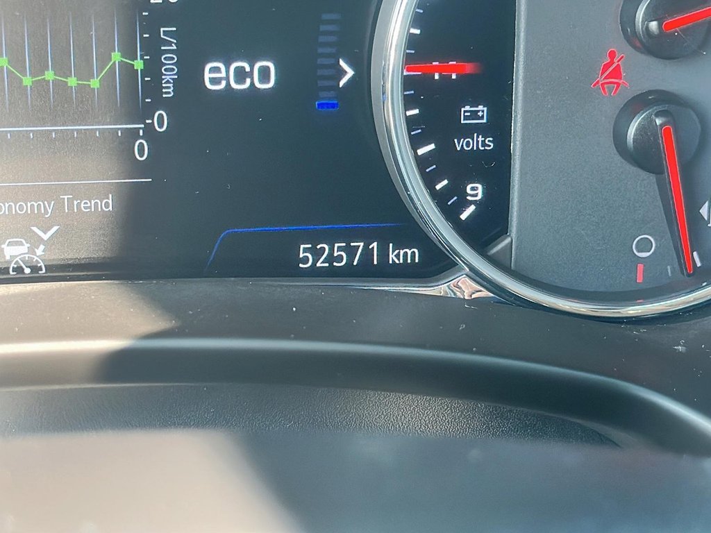 2023 GMC Terrain Denali AWD in Stratford, Ontario - 12 - w1024h768px