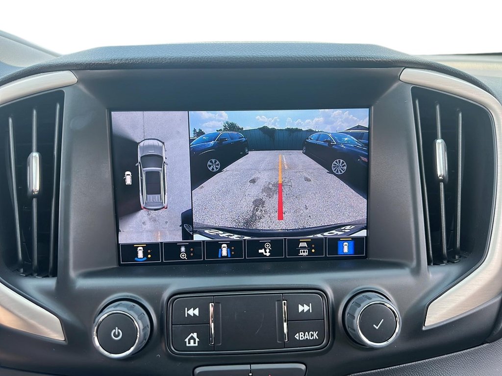 2023 GMC Terrain Denali AWD in Stratford, Ontario - 17 - w1024h768px