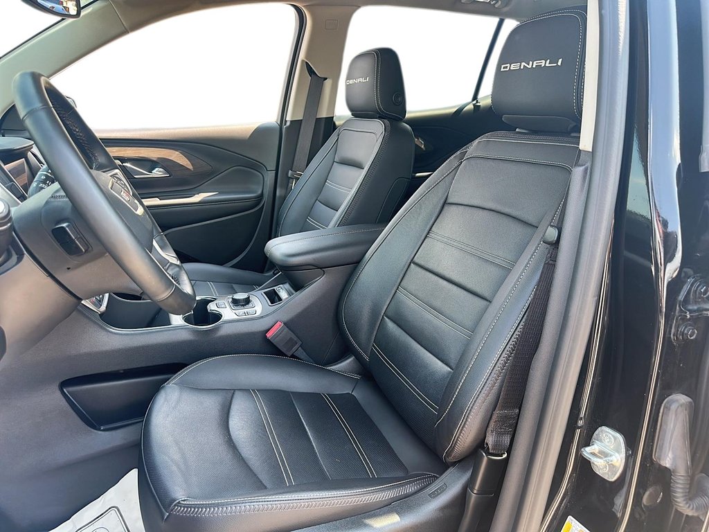 2023 GMC Terrain Denali AWD in Stratford, Ontario - 8 - w1024h768px