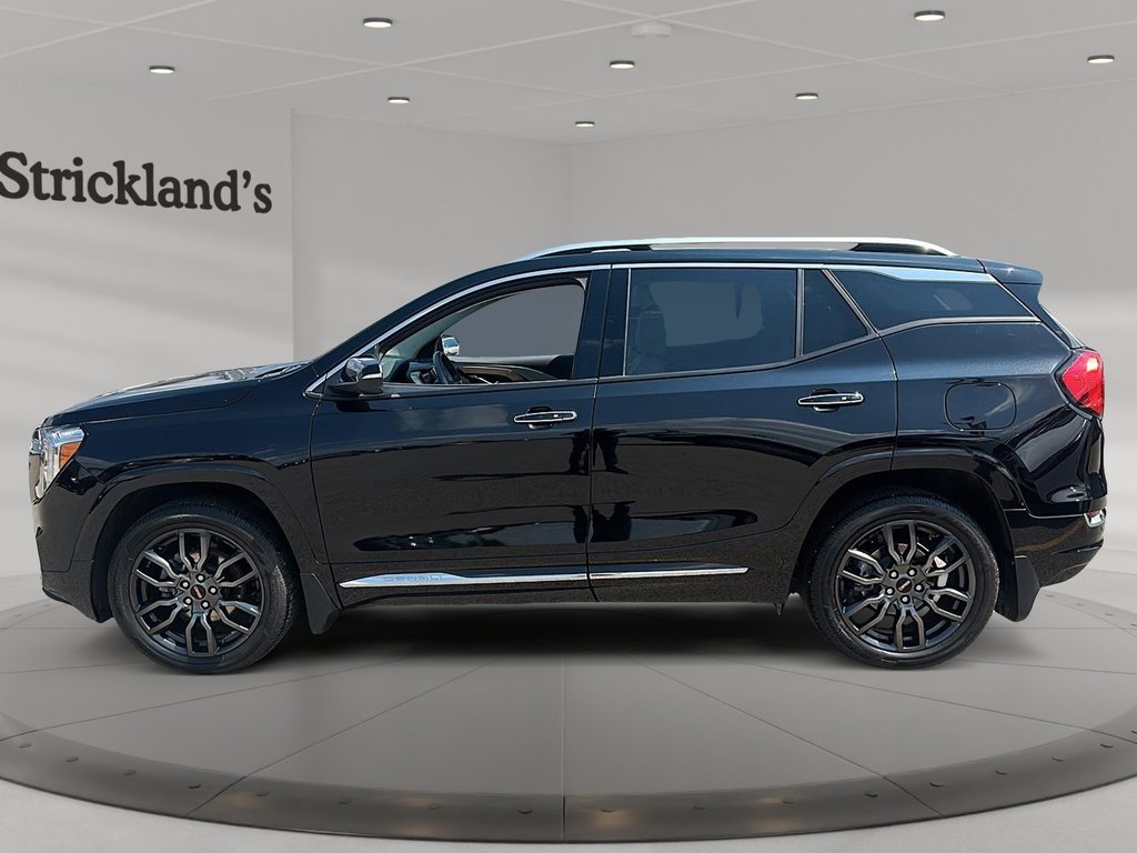 2023 GMC Terrain Denali AWD in Stratford, Ontario - 5 - w1024h768px