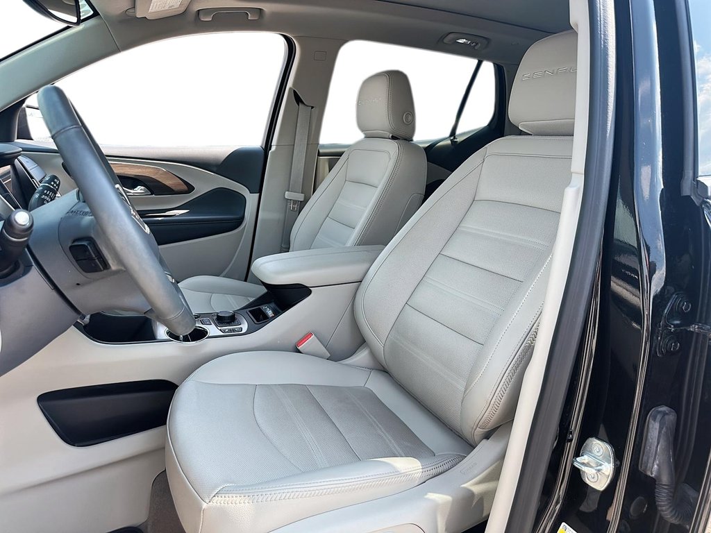 2023 GMC Terrain Denali AWD in Stratford, Ontario - 8 - w1024h768px