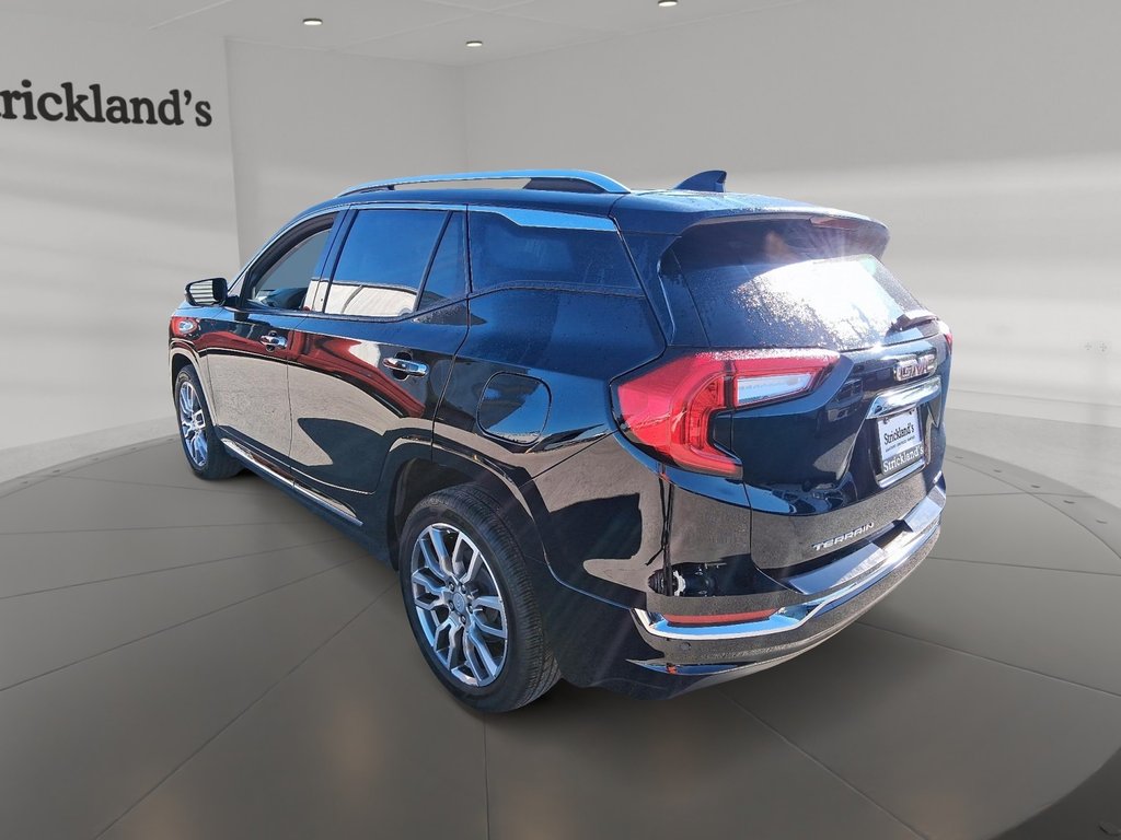 2023 GMC Terrain Denali AWD in Stratford, Ontario - 4 - w1024h768px