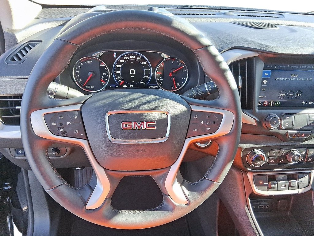 2023 GMC Terrain Denali AWD in Stratford, Ontario - 11 - w1024h768px