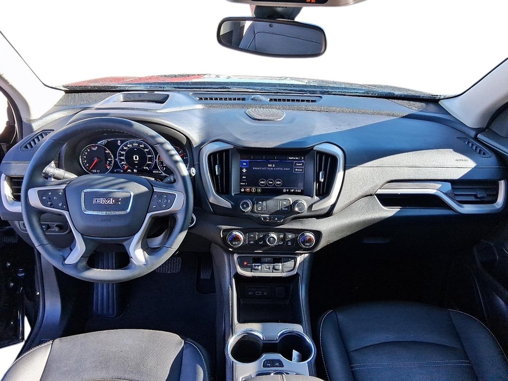 2023 GMC Terrain Denali AWD in Stratford, Ontario - 9 - w1024h768px