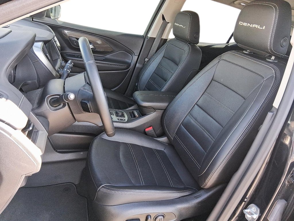 2023 GMC Terrain Denali AWD in Stratford, Ontario - 8 - w1024h768px