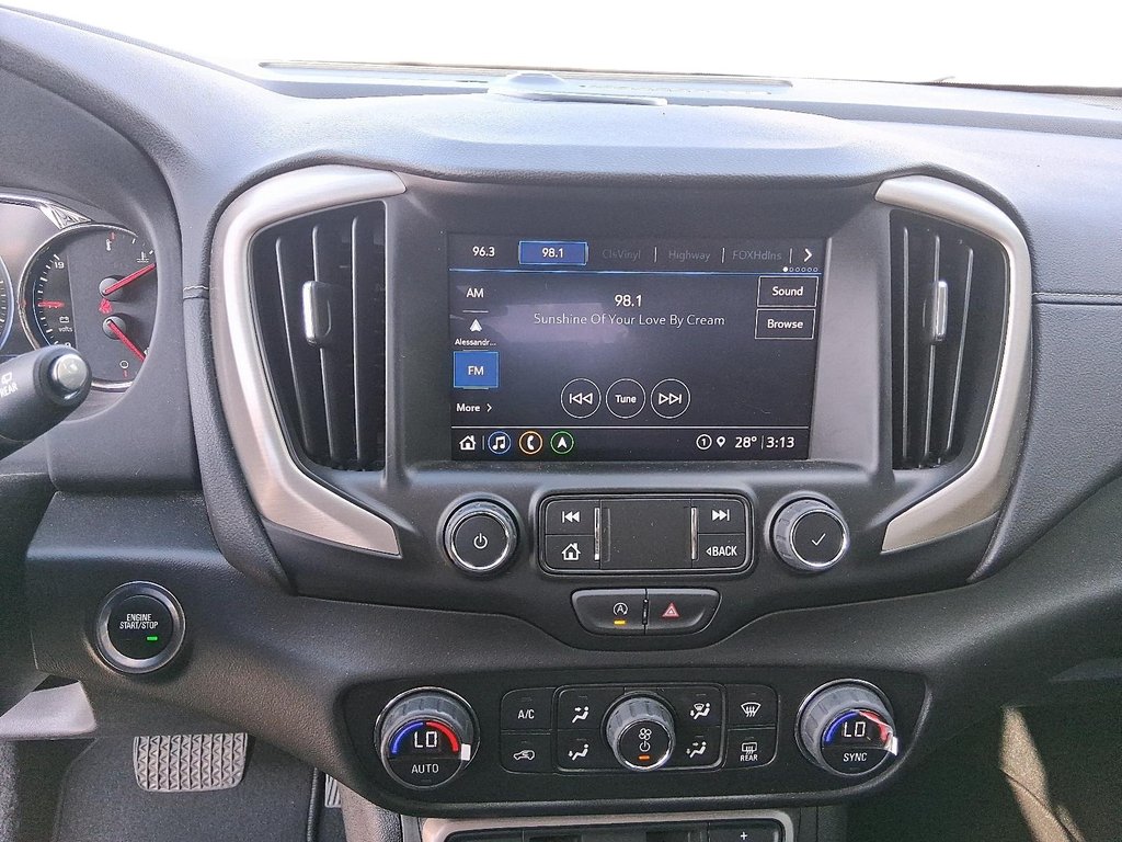 2023 GMC Terrain Denali AWD in Stratford, Ontario - 15 - w1024h768px