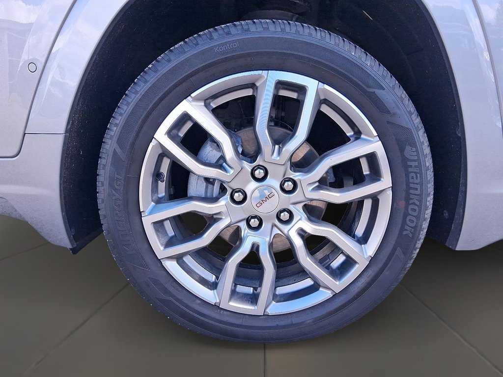 2023 GMC Terrain Denali AWD in Stratford, Ontario - 7 - w1024h768px