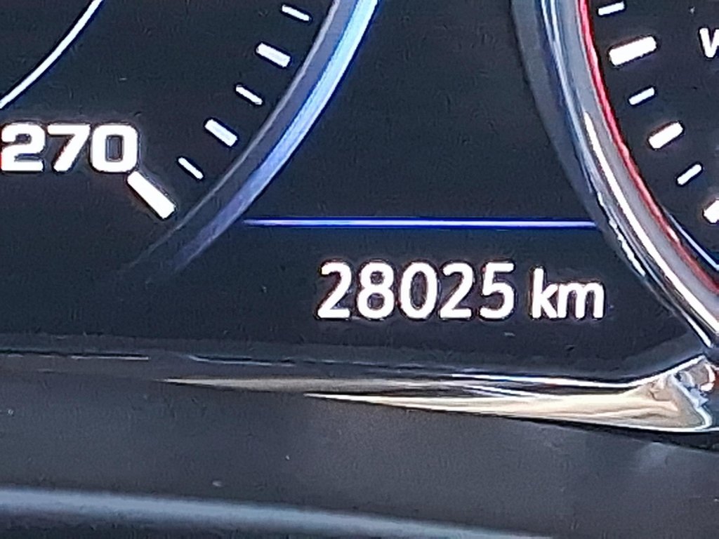 2023 GMC Terrain Denali AWD in Stratford, Ontario - 13 - w1024h768px