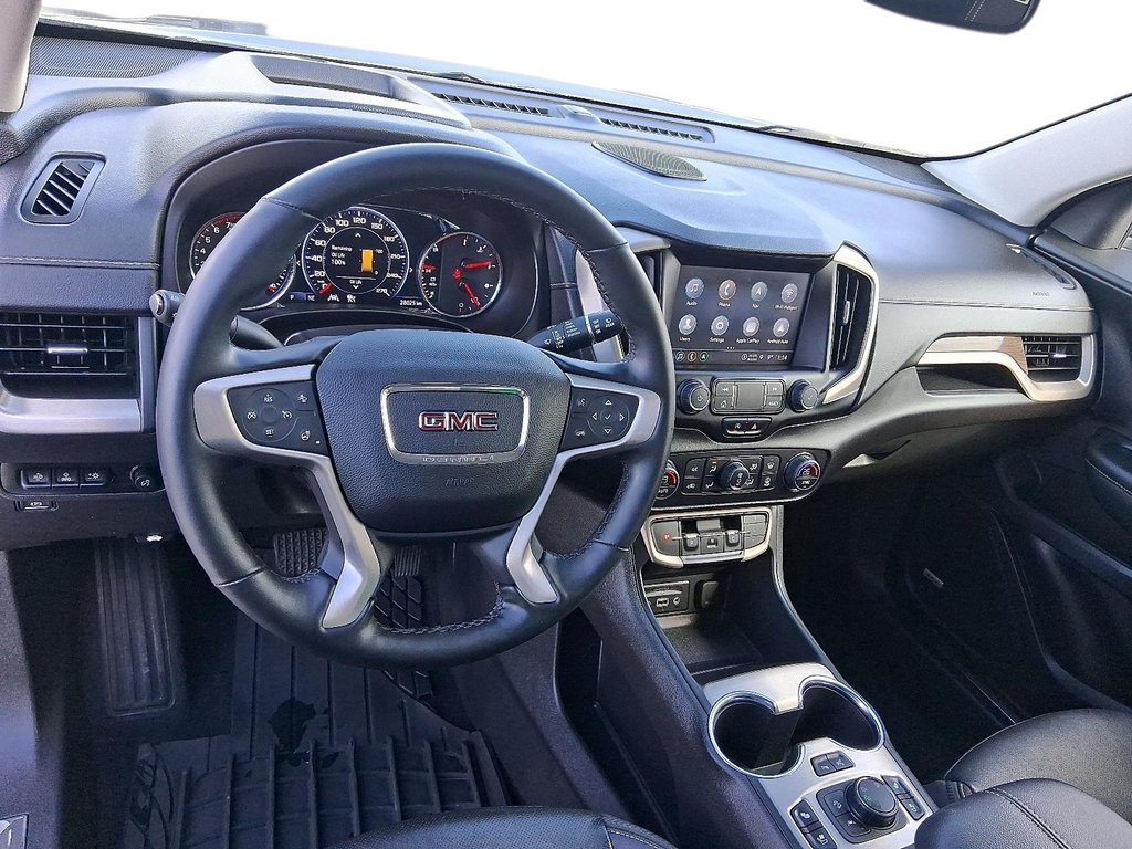 2023 GMC Terrain Denali AWD in Stratford, Ontario - 10 - w1024h768px