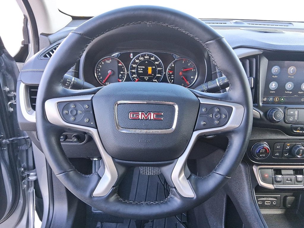 2023 GMC Terrain Denali AWD in Stratford, Ontario - 12 - w1024h768px