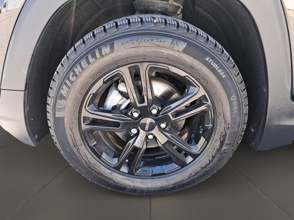 2023 GMC Terrain At4 AWD in Stratford, Ontario - 7 - w1024h768px
