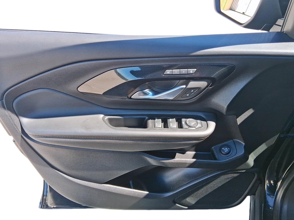 2023 GMC Terrain At4 AWD in Stratford, Ontario - 11 - w1024h768px