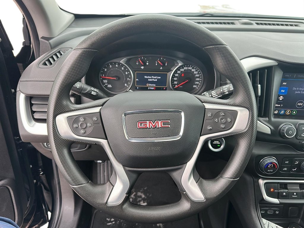 2024 GMC Terrain AWD SLE in Stratford, Ontario - 10 - w1024h768px