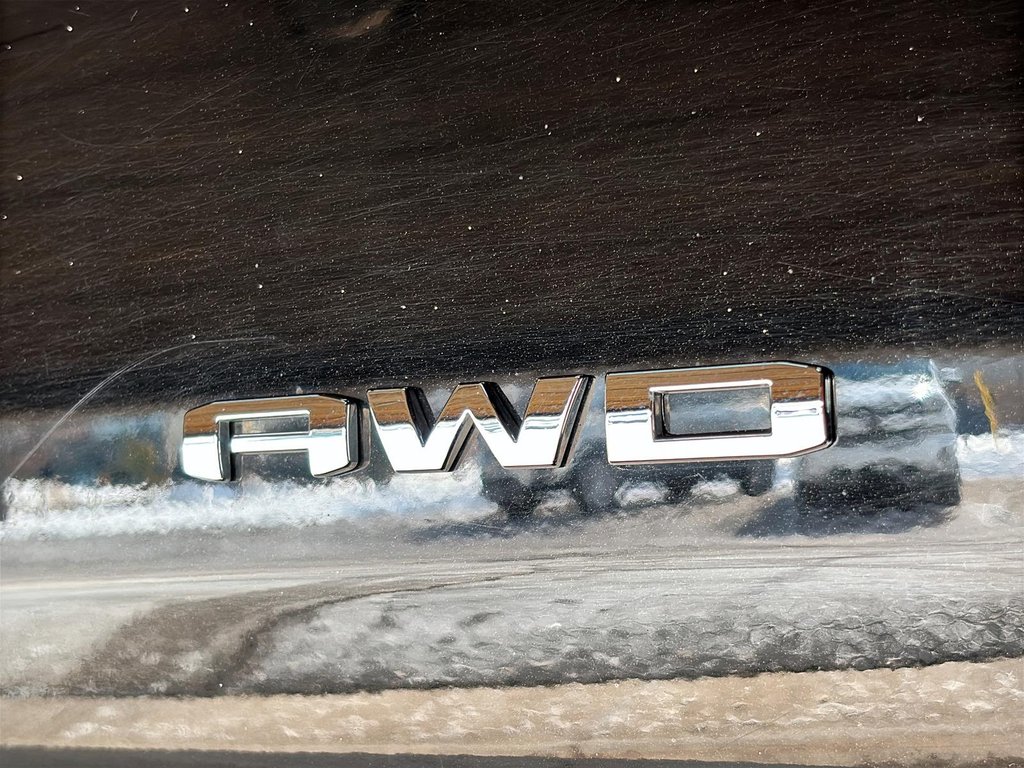 2024 GMC Terrain AWD SLE in Stratford, Ontario - 15 - w1024h768px