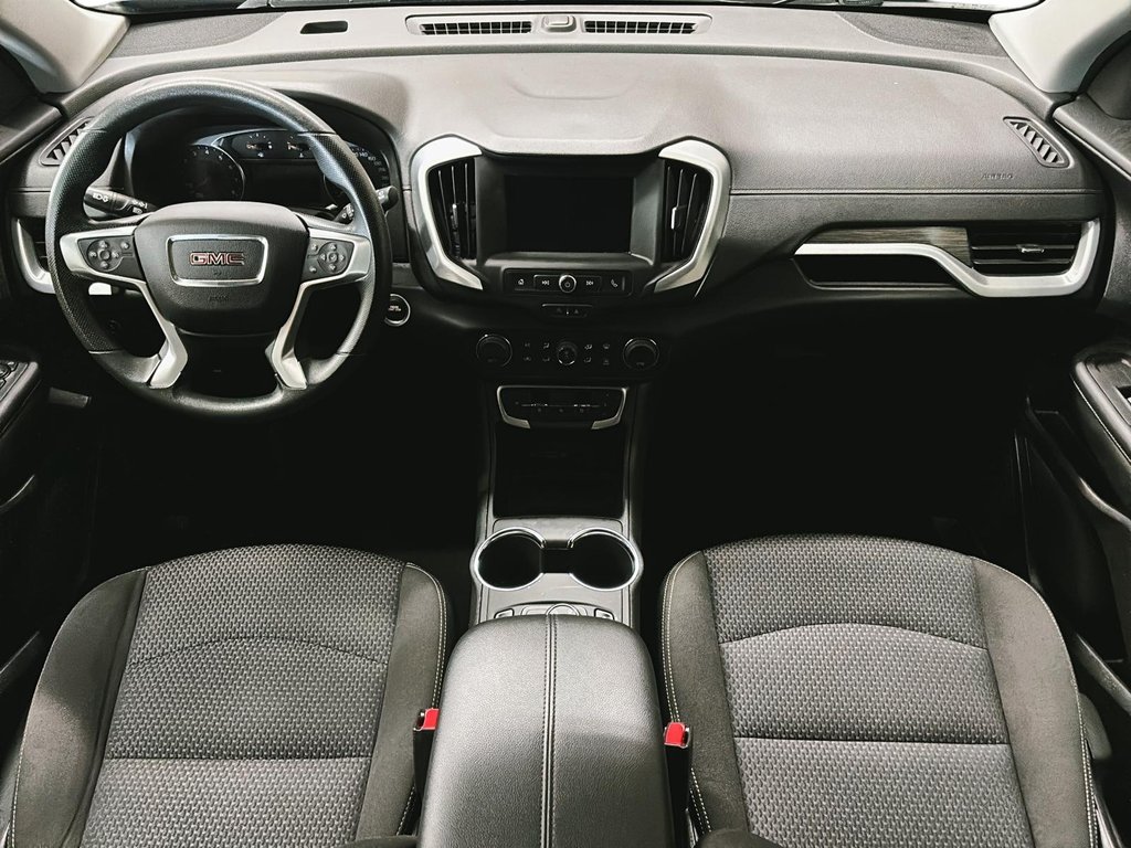 2024 GMC Terrain AWD SLE in Stratford, Ontario - 9 - w1024h768px