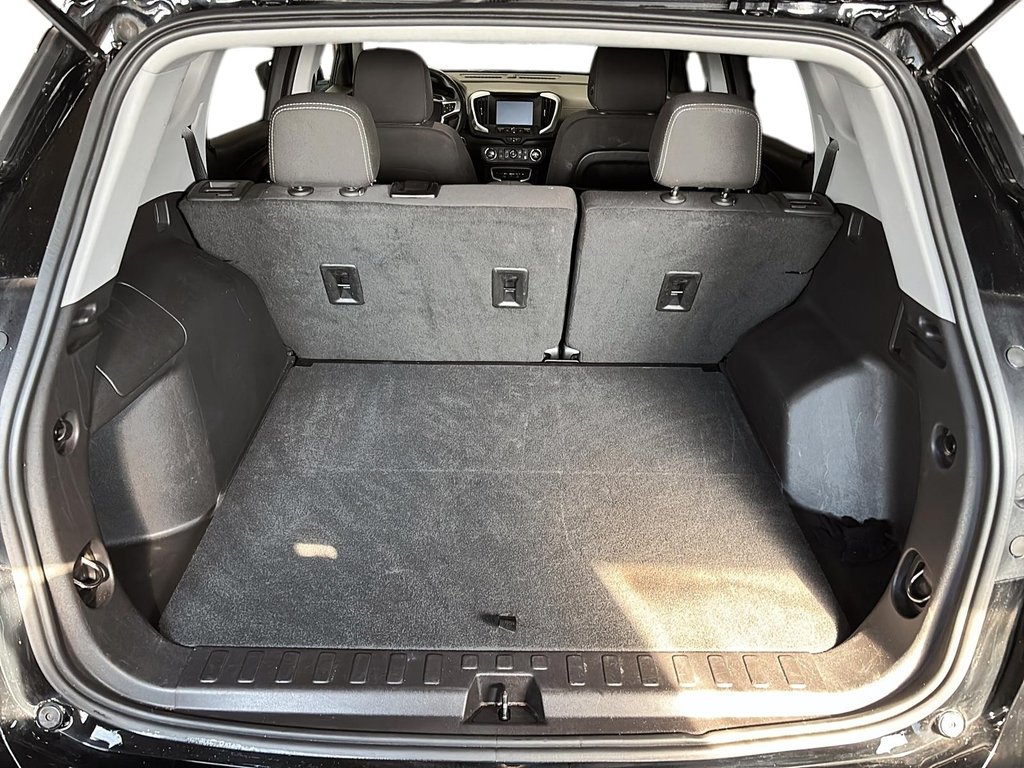 2024 GMC Terrain AWD SLE in Stratford, Ontario - 6 - w1024h768px