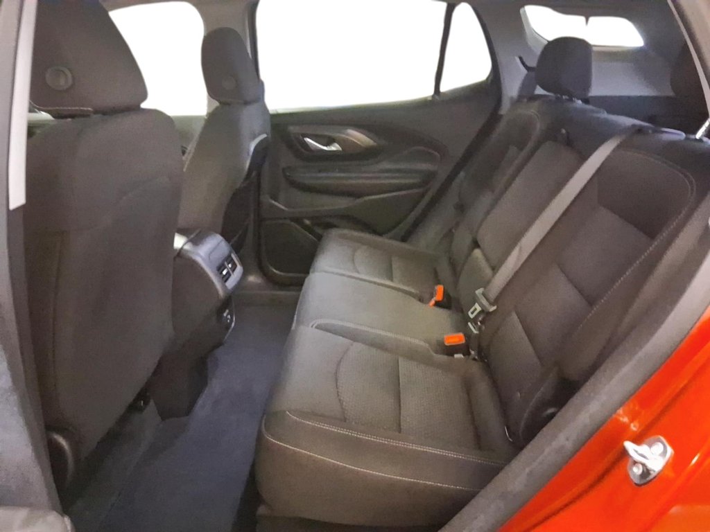 2024 GMC Terrain AWD SLE in Stratford, Ontario - 9 - w1024h768px