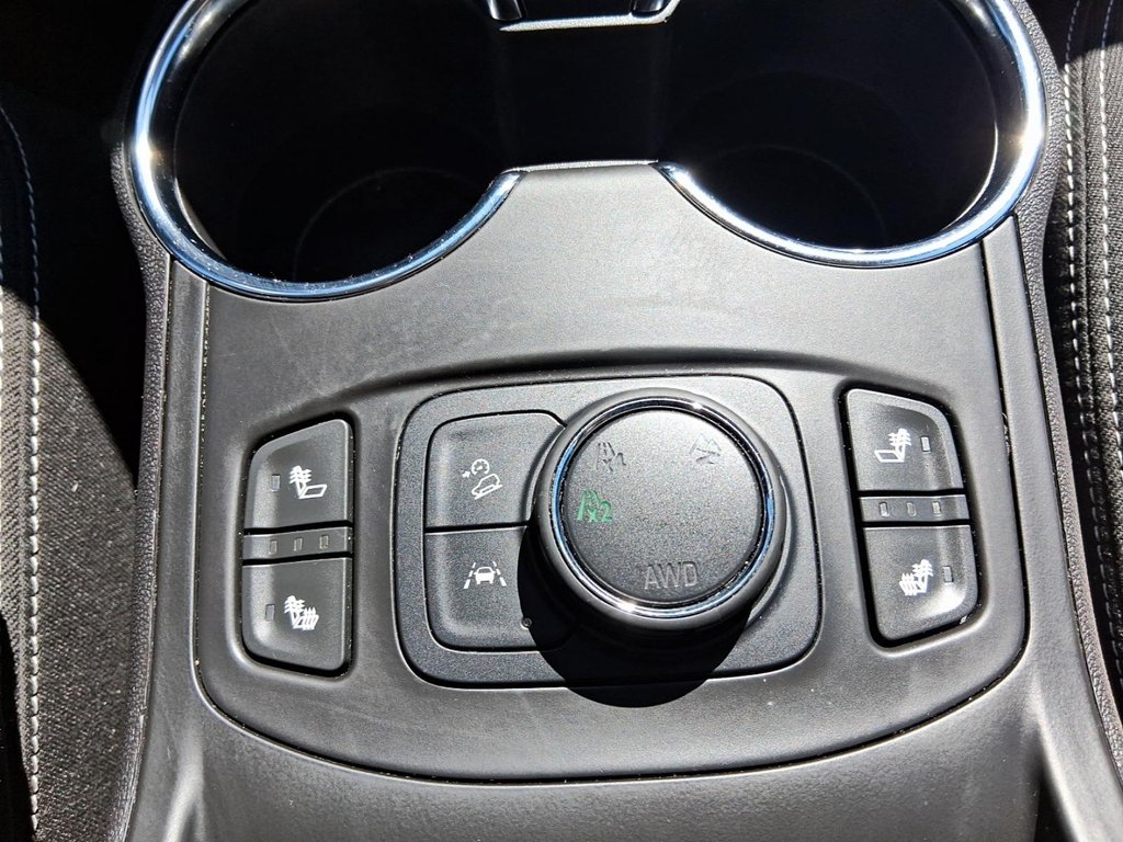 2024 GMC Terrain AWD SLE in Stratford, Ontario - 17 - w1024h768px