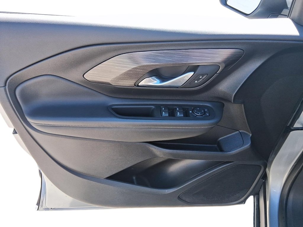 2024 GMC Terrain AWD SLE in Stratford, Ontario - 11 - w1024h768px