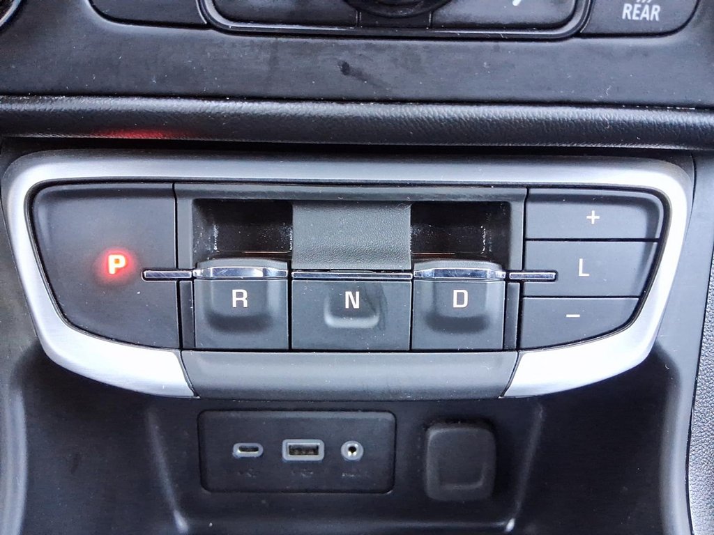 2024 GMC Terrain AWD SLE in Stratford, Ontario - 16 - w1024h768px