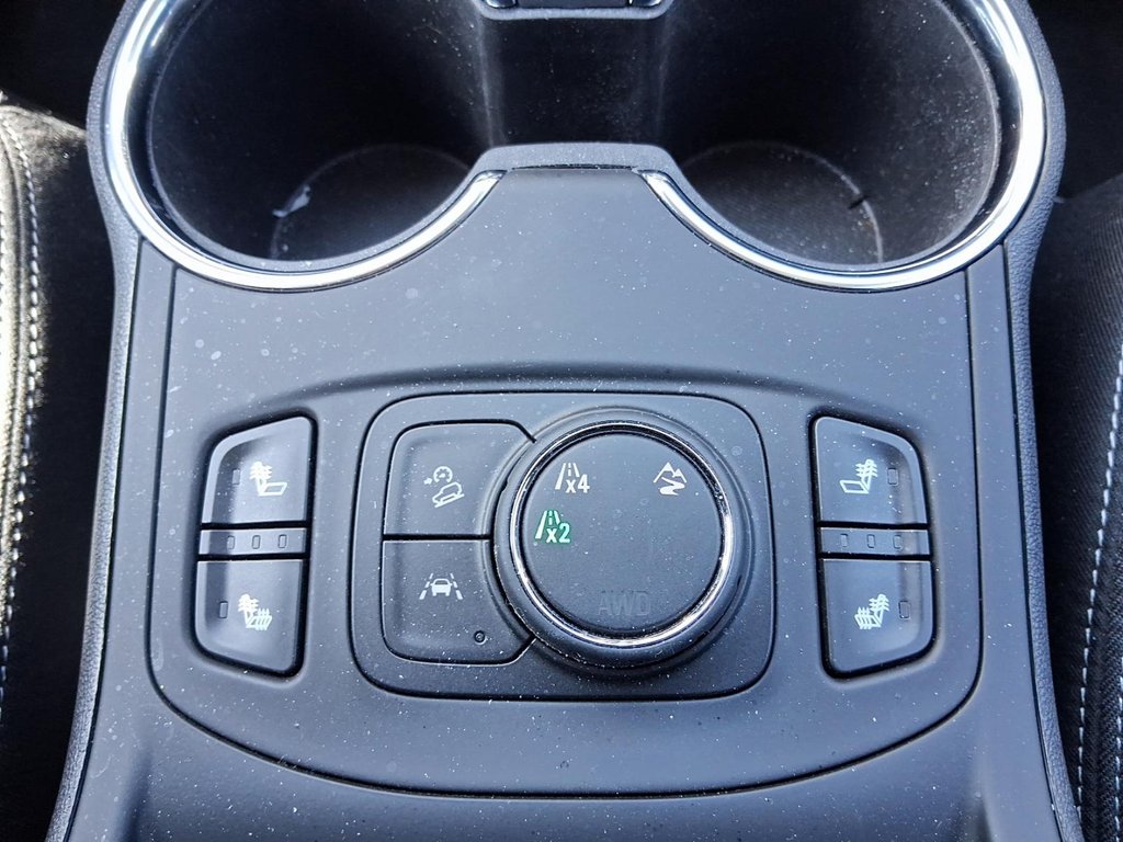 2024 GMC Terrain AWD SLE in Stratford, Ontario - 17 - w1024h768px