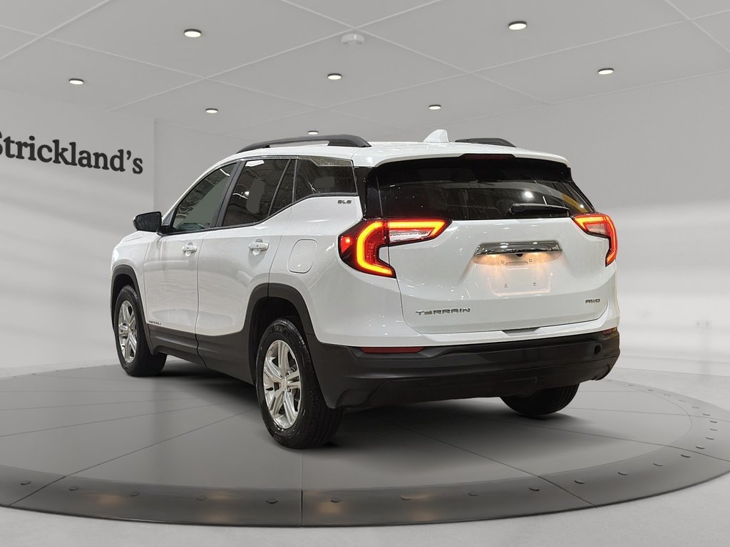 2024 GMC Terrain AWD SLE in Stratford, Ontario - 4 - w1024h768px