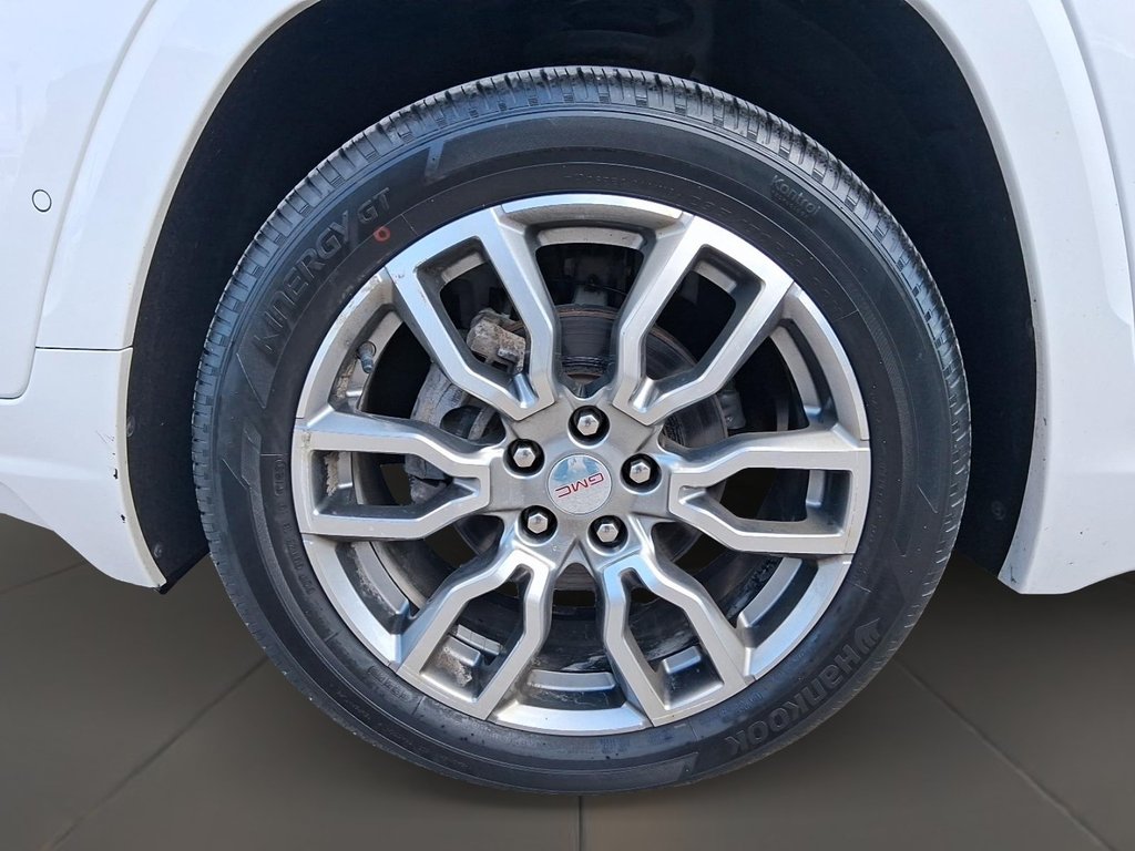 2024 GMC Terrain AWD Denali in Stratford, Ontario - 7 - w1024h768px