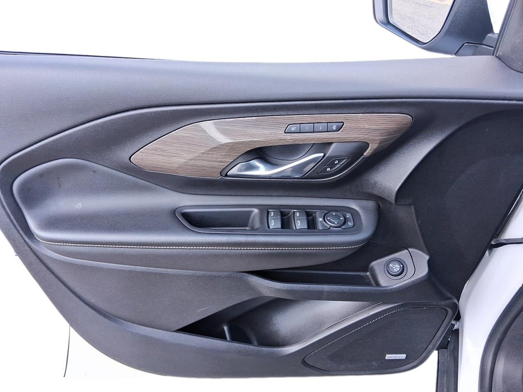 2024 GMC Terrain AWD Denali in Stratford, Ontario - 11 - w1024h768px