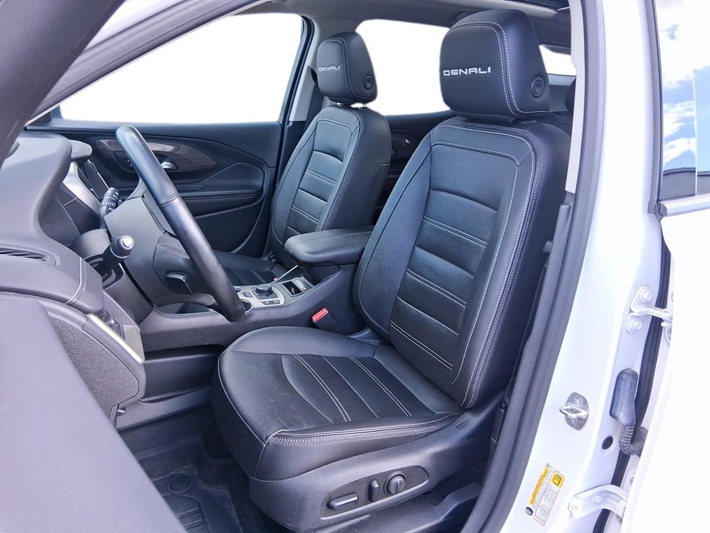 2024 GMC Terrain AWD Denali in Stratford, Ontario - 8 - w1024h768px