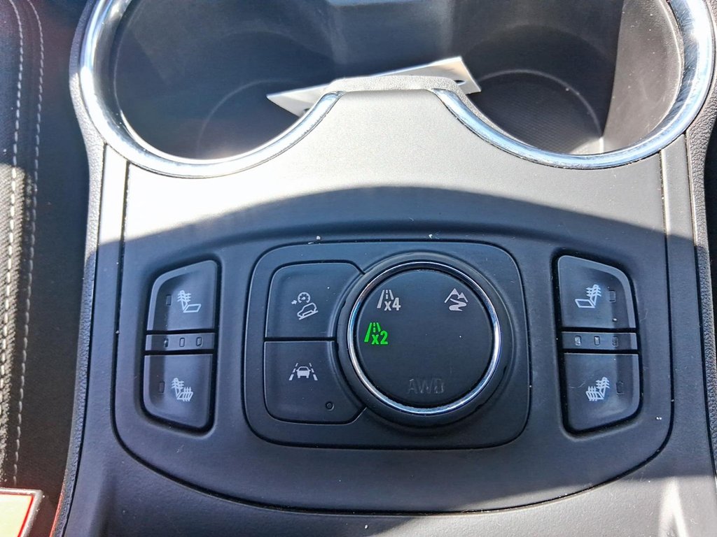 2024 GMC Terrain AWD SLE in Stratford, Ontario - 17 - w1024h768px