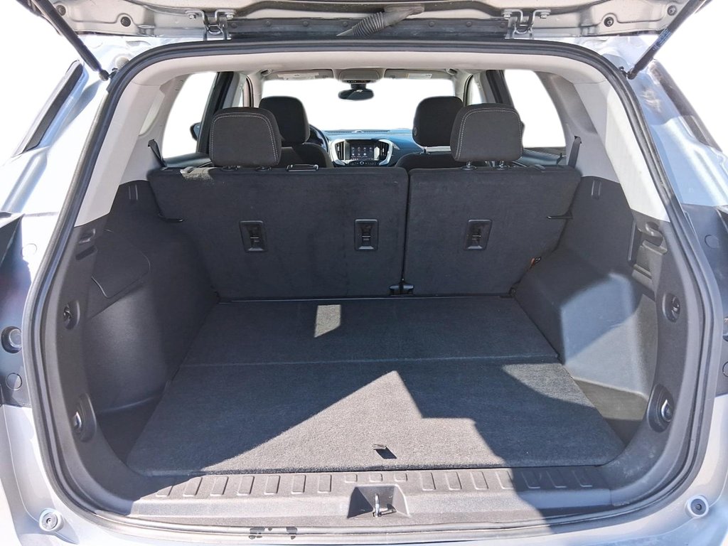 2024 GMC Terrain AWD SLE in Stratford, Ontario - 6 - w1024h768px