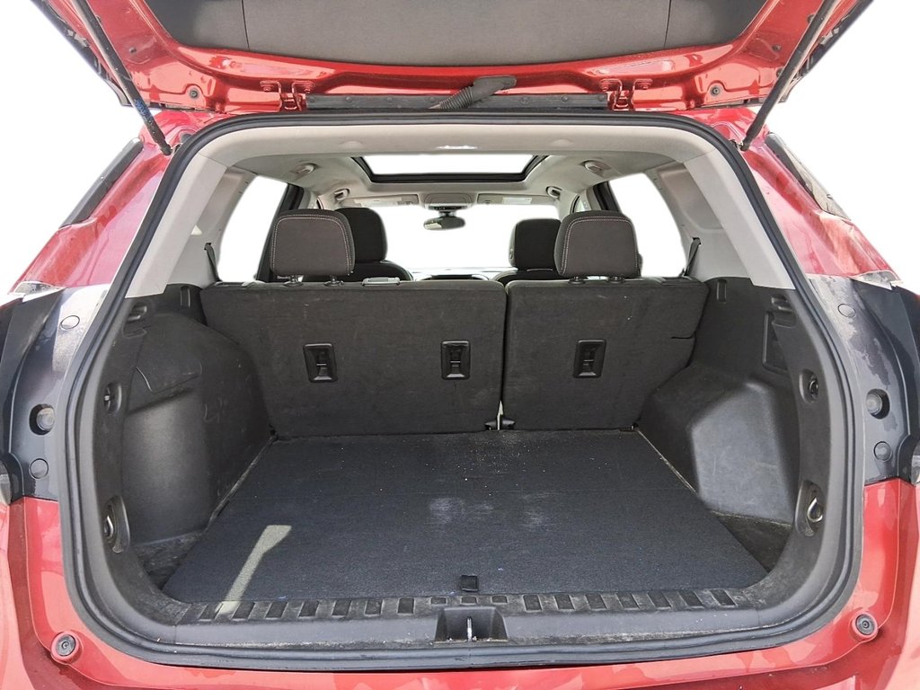2024 GMC Terrain AWD SLE in Stratford, Ontario - 6 - w1024h768px