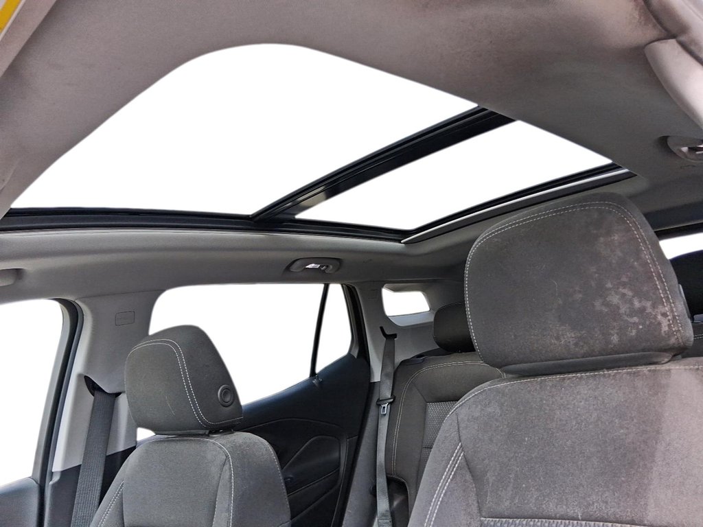 2024 GMC Terrain AWD SLE in Stratford, Ontario - 18 - w1024h768px