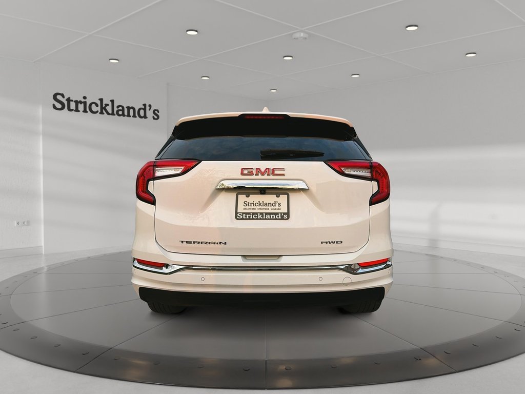 2024 GMC Terrain AWD Denali in Stratford, Ontario - 5 - w1024h768px