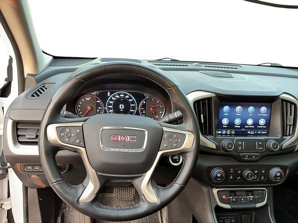 2024 GMC Terrain AWD Denali in Stratford, Ontario - 13 - w1024h768px