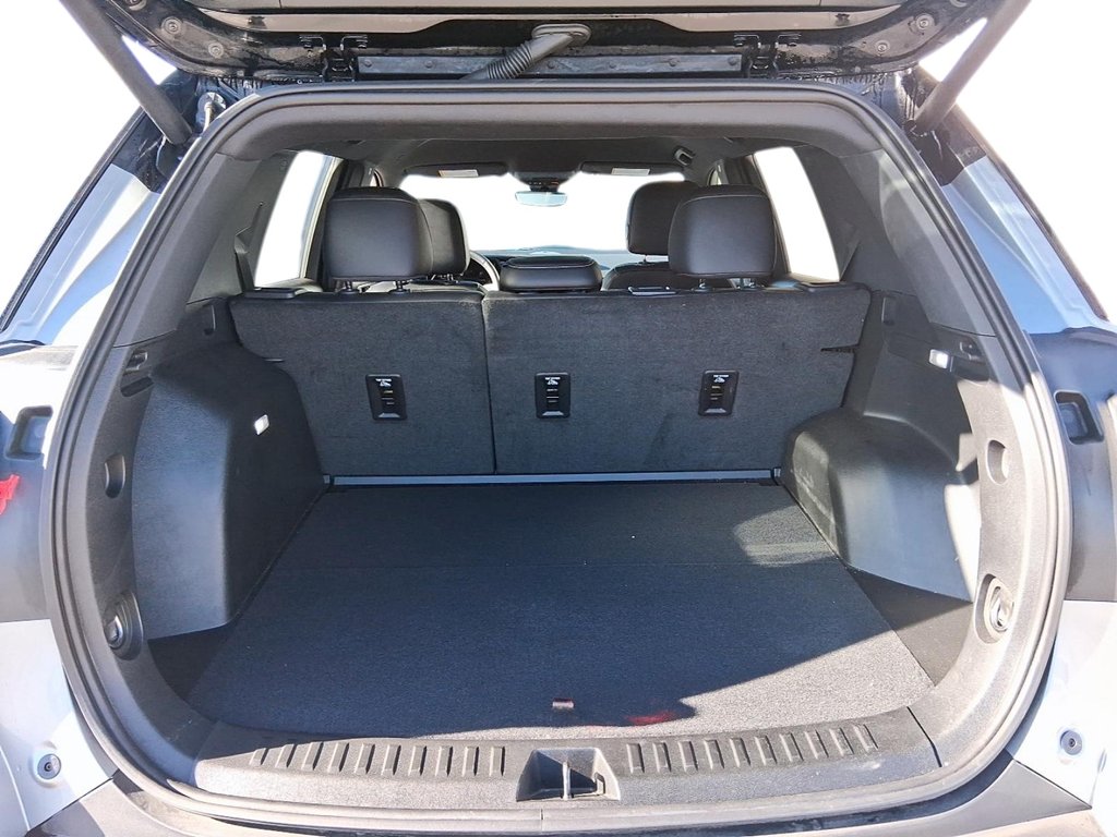 2025 GMC Terrain AWD Elevation in Stratford, Ontario - 6 - w1024h768px
