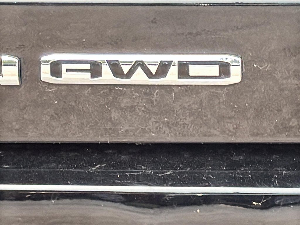 2026 GMC Terrain AWD Denali in Stratford, Ontario - 15 - w1024h768px