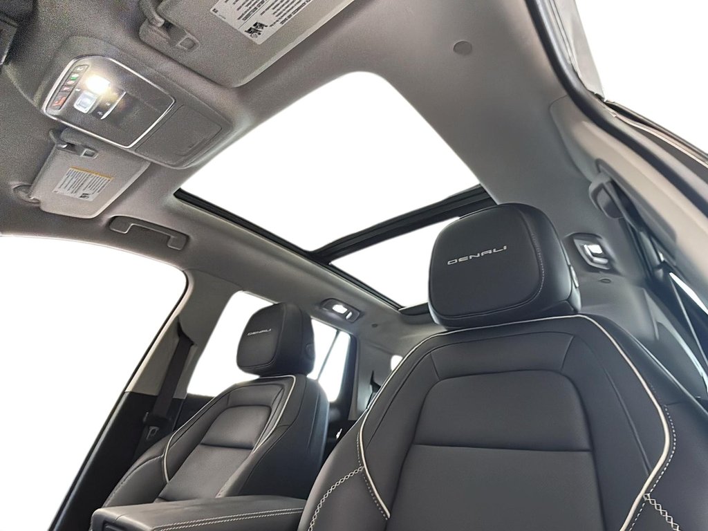 2026 GMC Terrain AWD Denali in Stratford, Ontario - 16 - w1024h768px