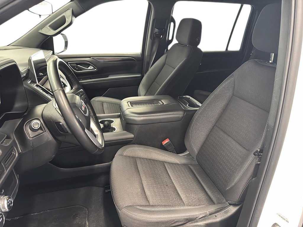 2024 GMC Yukon XL 4WD 4dr SLE in Stratford, Ontario - 6 - w1024h768px
