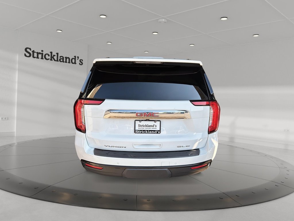 2024 GMC Yukon XL 4WD 4dr SLE in Stratford, Ontario - 1 - w1024h768px