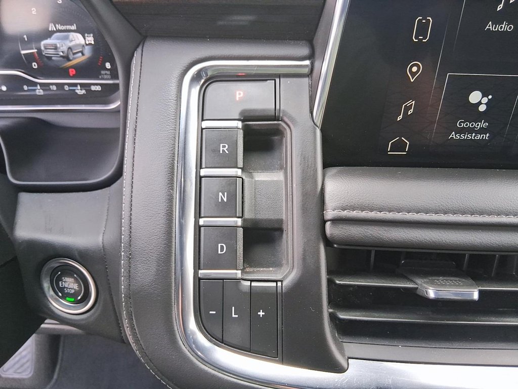 2024 GMC Yukon XL 4WD 4dr SLE in Stratford, Ontario - 17 - w1024h768px