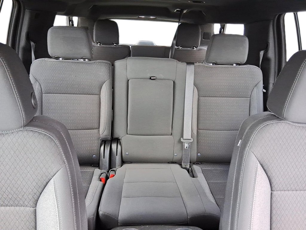 2024 GMC Yukon XL 4WD 4dr SLE in Stratford, Ontario - 10 - w1024h768px