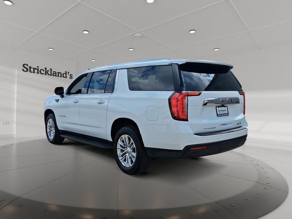 2024 GMC Yukon XL 4WD 4dr SLE in Stratford, Ontario - 4 - w1024h768px