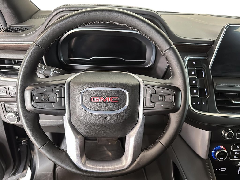 2024 GMC Yukon XL 4WD 4dr SLE in Stratford, Ontario - 11 - w1024h768px