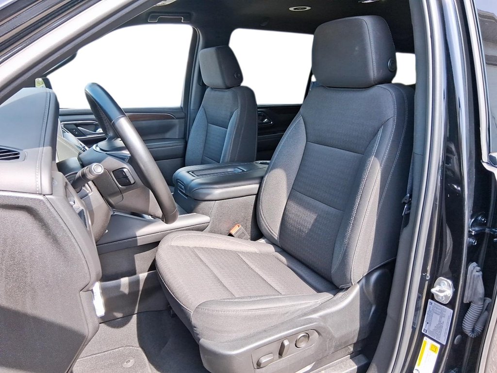 2024 GMC Yukon XL 4WD 4dr SLE in Stratford, Ontario - 8 - w1024h768px