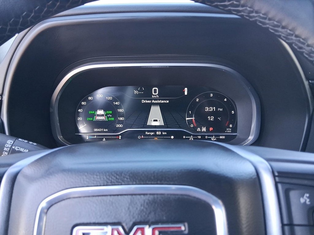 2024 GMC Yukon XL 4WD 4dr SLE in Stratford, Ontario - 14 - w1024h768px