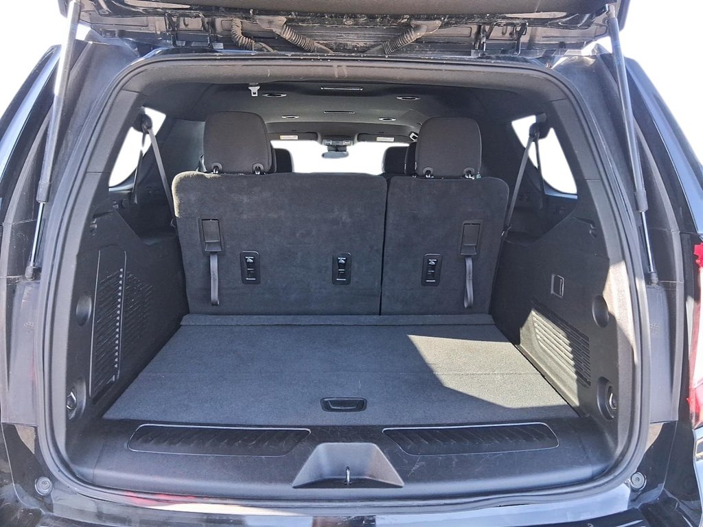 2024 GMC Yukon XL 4WD 4dr SLE in Stratford, Ontario - 6 - w1024h768px